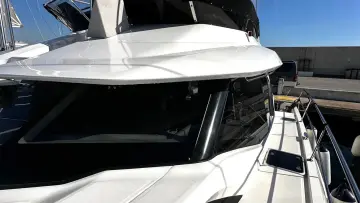 Thumbnail von Aquila 44 Yacht