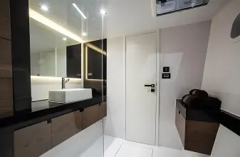 Thumbnail von Sunreef Yachts 60