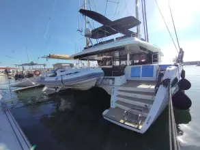 Lagoon 620