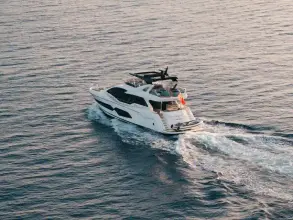 Thumbnail von Sunseeker 76 Yacht THIRTEEN