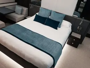 Thumbnail von Sunseeker 76 Yacht THIRTEEN