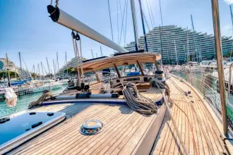 Thumbnail von Hallberg-Rassy 49