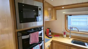 Thumbnail von Collingwood Cruiser Stern Wide Beam Astral Sky