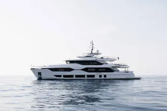 Majesty 120