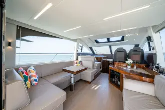 Thumbnail von Fairline Squadron 53 Low Hours