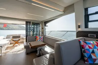 Thumbnail von Fairline Squadron 53 Low Hours