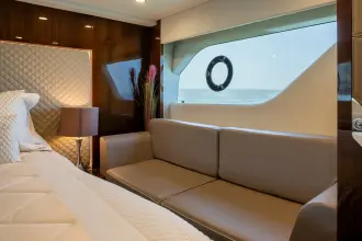 Thumbnail von Fairline Squadron 53 Low Hours