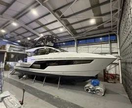 Fairline Squadron 58