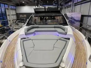 Thumbnail von Fairline Squadron 58