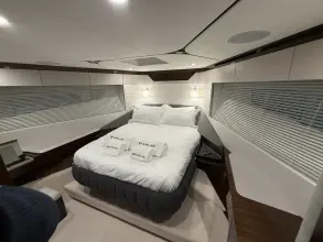 Thumbnail von Fairline Squadron 58