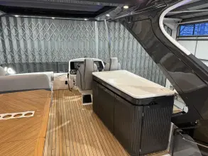 Thumbnail von Fairline Squadron 58