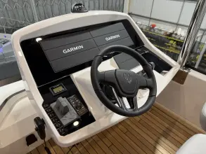 Thumbnail von Fairline Squadron 58