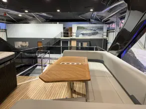 Thumbnail von Fairline Squadron 58