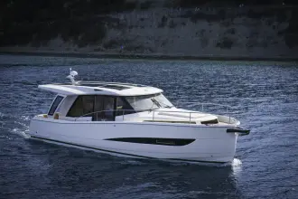 Greenline 39
