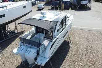 Thumbnail von Beneteau Antares 9