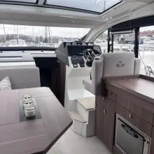 Thumbnail von Sealine C330