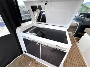 Thumbnail von Sealine S450 Excellent Social Cockpit
