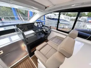 Thumbnail von Sealine S450 Excellent Social Cockpit