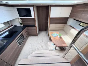 Thumbnail von Sealine S450 Excellent Social Cockpit