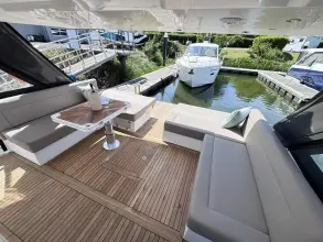 Thumbnail von Sealine S450 Excellent Social Cockpit