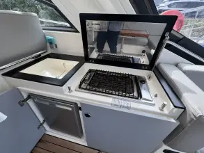 Thumbnail von Sealine SC35 Superb Social Cockpit