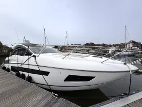 Thumbnail von Sunseeker Portofino 40