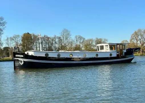 Piper 60M MOTOR CLASS DUTCH BARGE  Presents Like New