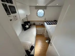 Thumbnail von Piper 60M MOTOR CLASS DUTCH BARGE  Presents Like New