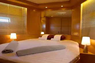 Thumbnail von Cyrus Yachts 13.8 Flybridge