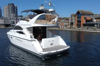 Thumbnail von Princess 45 Flybridge