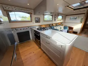 Thumbnail von Piper 57N Dutch Barge New Arrival
