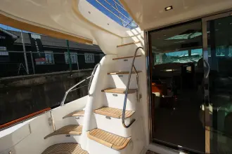 Thumbnail von Prestige 46 Flybridge