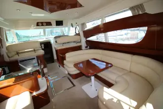 Thumbnail von Prestige 46 Flybridge