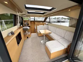 Thumbnail von Broom 35 Coupe New Arrival
