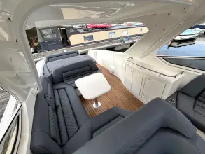 Thumbnail von Fountain 48 Express Cruiser Generator & Air Con