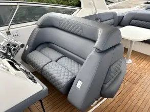 Thumbnail von Fountain 48 Express Cruiser Generator & Air Con