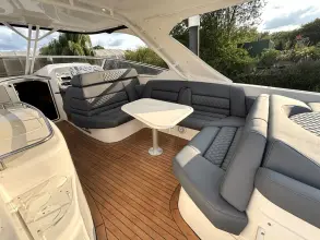 Thumbnail von Fountain 48 Express Cruiser Generator & Air Con
