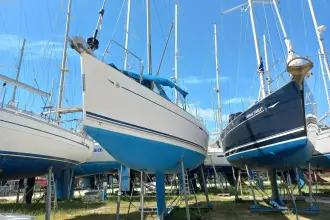 Dufour 40