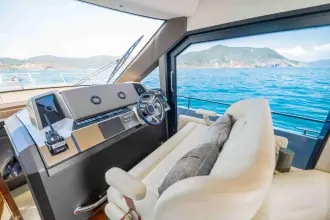 Thumbnail von Galeon 400 FLY