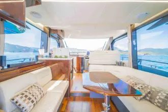 Thumbnail von Galeon 400 FLY