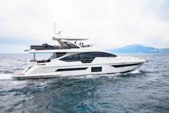 Azimut Grande 25M