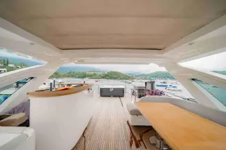 Thumbnail von Azimut Grande 25M