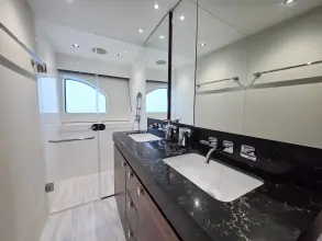 Thumbnail von Sunseeker 76 Yacht