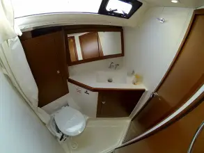 Thumbnail von Beneteau Oceanis 45