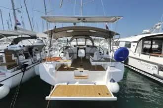 Thumbnail von Bavaria C38