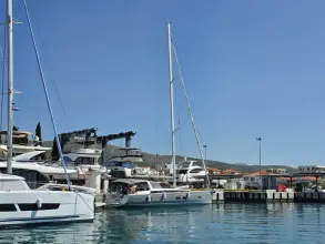 Thumbnail von Beneteau Oceanis 55