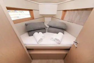 Thumbnail von Beneteau Oceanis 35.1
