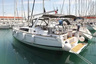 Thumbnail von Beneteau Oceanis 35.1