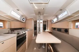 Thumbnail von Beneteau Oceanis 35.1