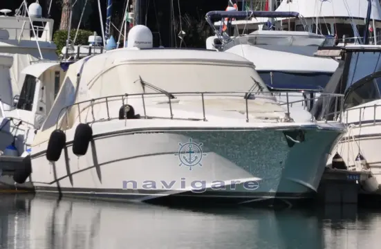 Cayman 43 WA